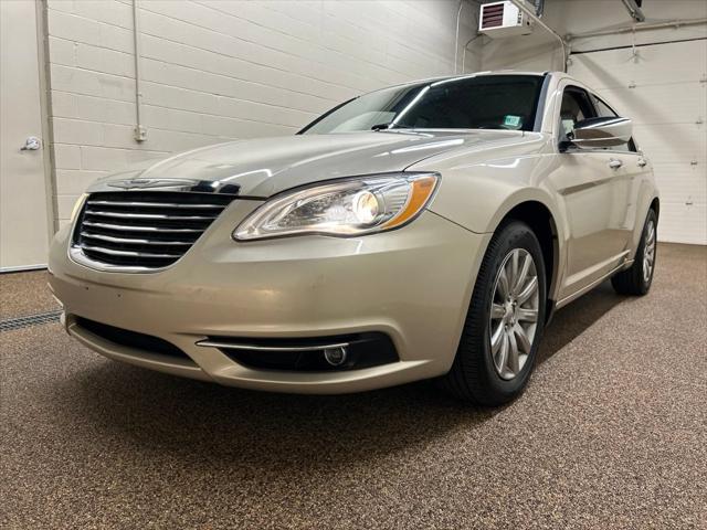 2014 Chrysler 200 Limited