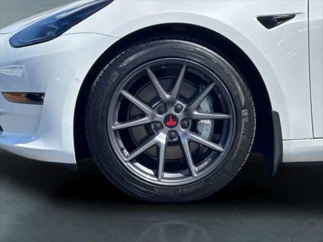 2022 Tesla Model 3 Long Range Dual Motor All-Wheel Drive