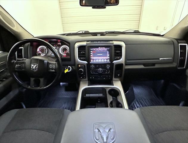 2017 Ram 1500 Big Horn Crew Cab 4x4 5'7" Box