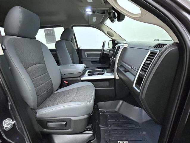 2017 Ram 1500 Big Horn Crew Cab 4x4 5'7" Box