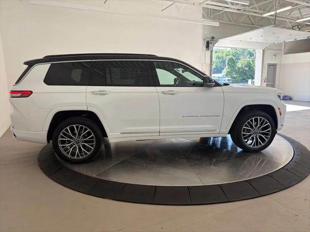 2025 Jeep Grand Cherokee L Summit Reserve 4x4 2025 Jeep Grand Cherokee L Summit Reserve 4x4