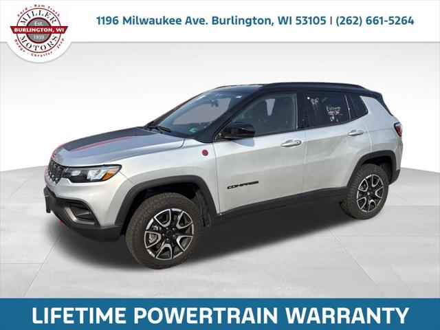 2025 Jeep Compass Trailhawk 4x4 for sale in Burlington, WI