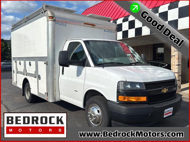 2018 Chevrolet Express Cutaway Work Van for sale in Blaine, MN