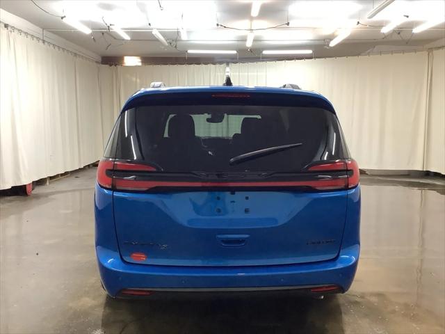 2027 Chrysler Pacifica Limited