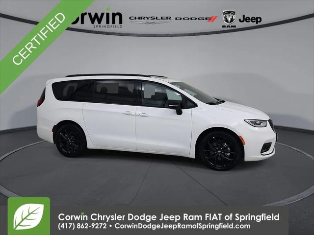 2025 Chrysler Pacifica Limited for sale in Springfield, MO
