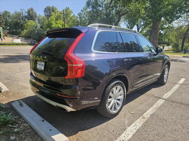 2017 Volvo XC90 T6 Momentum