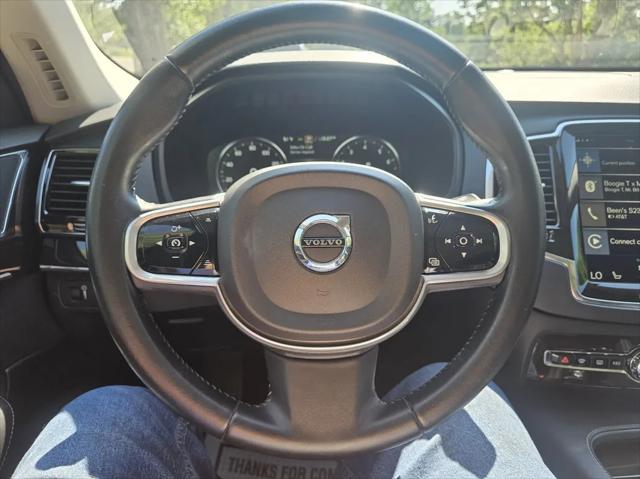 2017 Volvo XC90 T6 Momentum