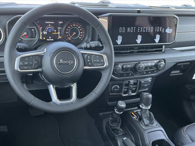 2026 Jeep Wrangler 4-Door Sahara 4x4