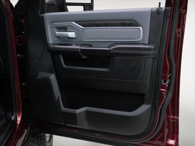 2023 Ram 3500 Big Horn Crew Cab 4x4 8 Box