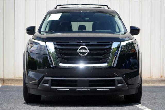 2024 Nissan Pathfinder SV FWD