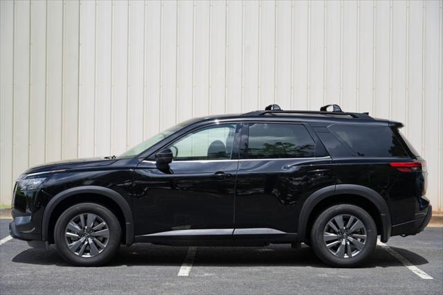 2024 Nissan Pathfinder SV FWD