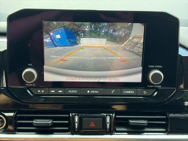 2024 Nissan Pathfinder SV FWD