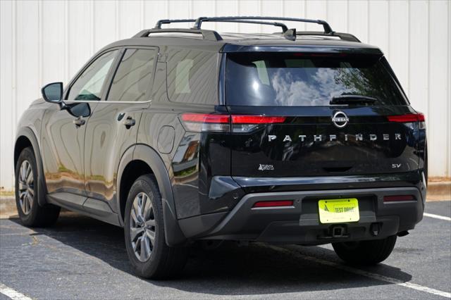 2024 Nissan Pathfinder SV FWD
