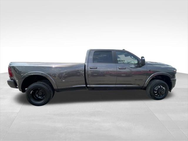 2026 Ram 3500 Limited Crew Cab 4x4 8 Box