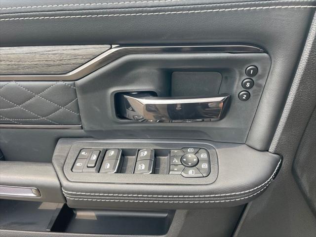 2026 Ram 3500 Limited Crew Cab 4x4 8 Box