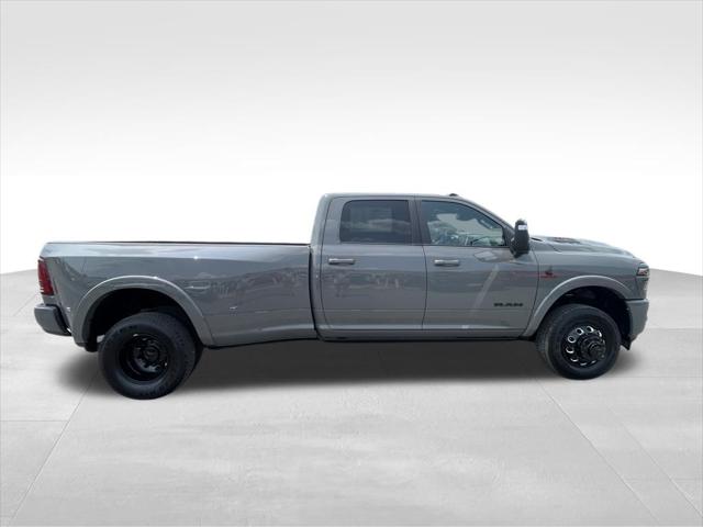2026 Ram 3500 Limited Crew Cab 4x4 8 Box