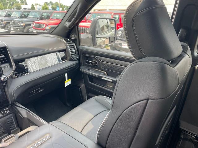 2026 Ram 3500 Limited Crew Cab 4x4 8 Box