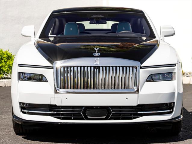 2025 Rolls-Royce CT Base