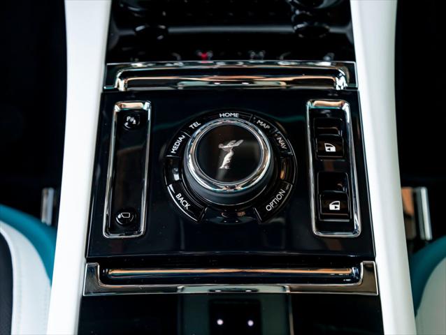 2025 Rolls-Royce CT Base