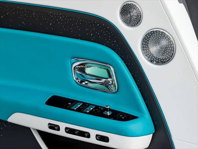 2025 Rolls-Royce CT Base