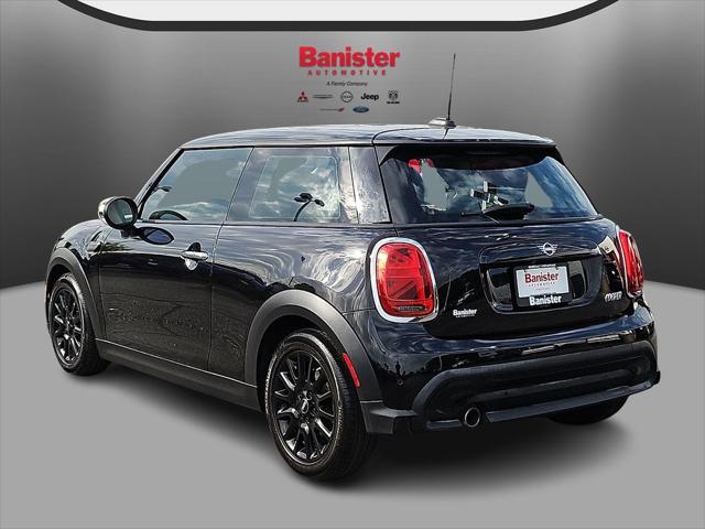 2022 MINI Hardtop Cooper