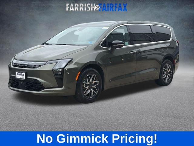 2027 Chrysler Pacifica Limited for sale in Fairfax, VA