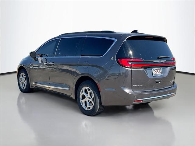 2023 Chrysler Pacifica Limited AWD
