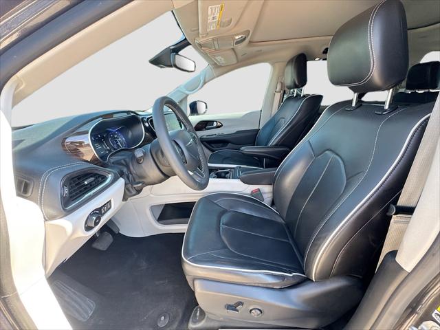 2023 Chrysler Pacifica Limited AWD