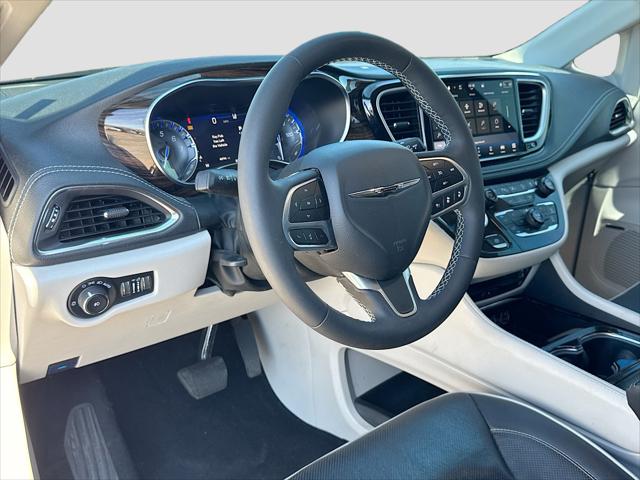 2023 Chrysler Pacifica Limited AWD
