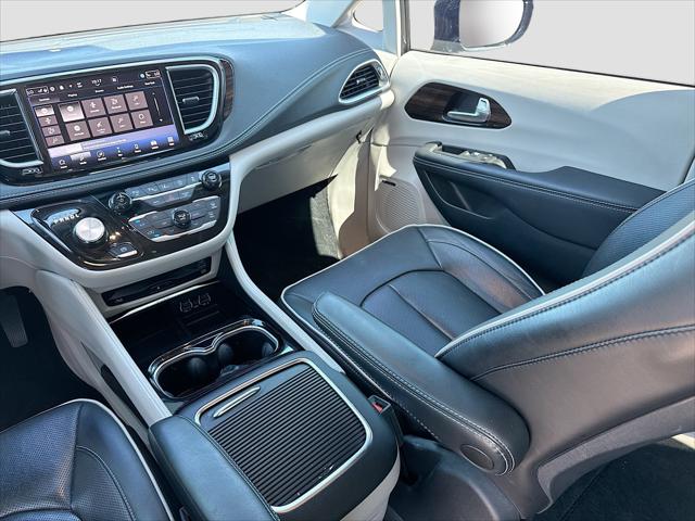 2023 Chrysler Pacifica Limited AWD