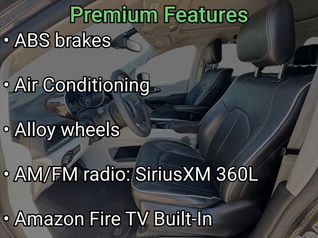 2023 Chrysler Pacifica Limited AWD