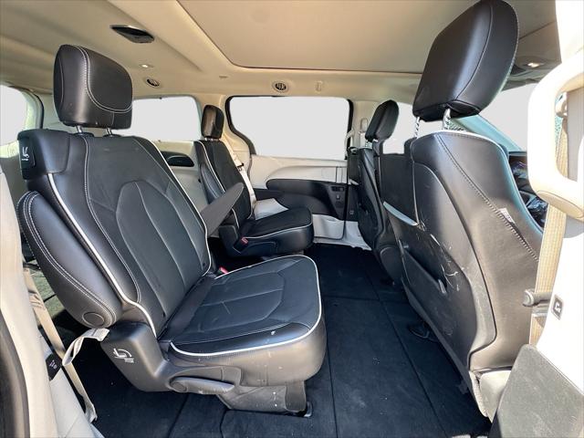 2023 Chrysler Pacifica Limited AWD