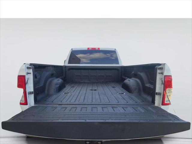 2023 Ram 3500 Big Horn Crew Cab 4x4 8' Box