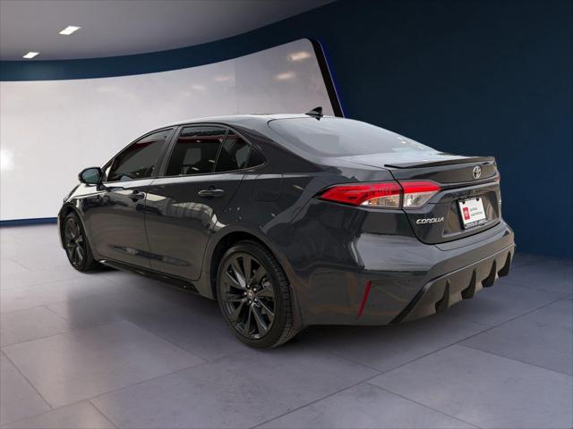 2025 Toyota Corolla SE - Photo 3