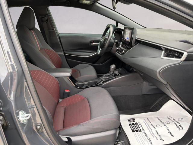 2025 Toyota Corolla SE - Photo 15