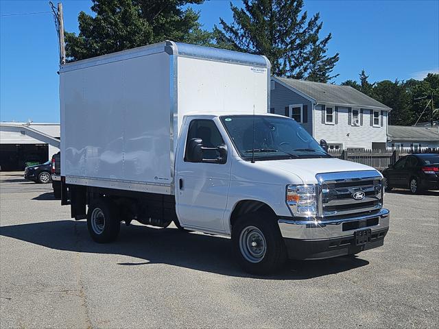 2027 Ford E-350 Cutaway E-350 SRW for sale in Ayer, MA