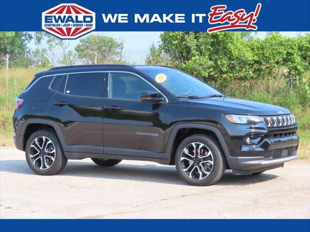 2023 Jeep Compass Limited 4x4 for sale in Oconomowoc, WI