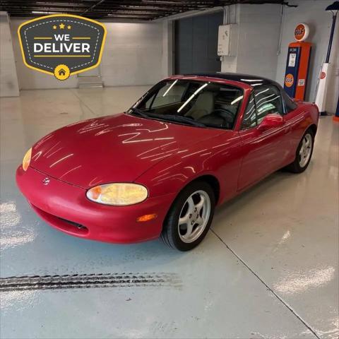 1999 Mazda MX-5 Base 2dr Convertible for sale in Roselle, IL