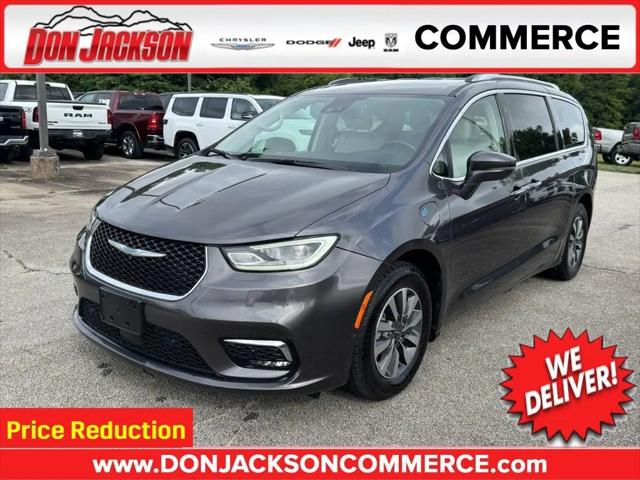 2021 Chrysler Pacifica Hybrid Touring L for sale in Commerce, GA