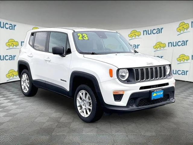 2023 Jeep Renegade Latitude 4x4 for sale in Tilton, NH