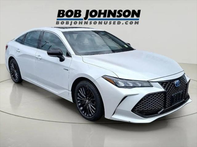 2019 Toyota Avalon Hybrid XSE for sale in Rochester, NY