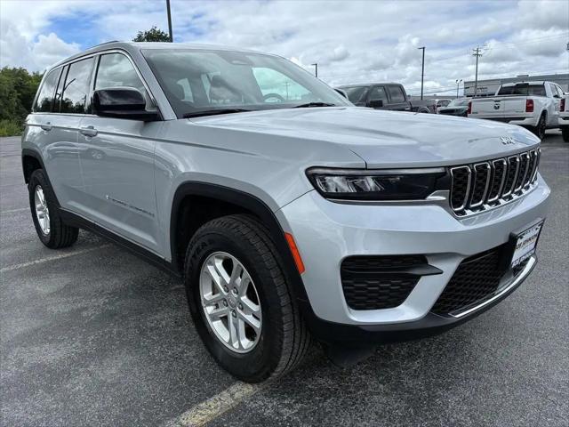 2023 Jeep Grand Cherokee Laredo 4x4 for sale in Rochester, NY