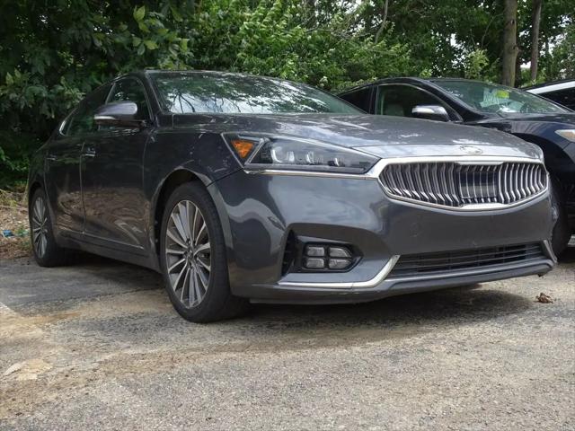 2017 Kia Cadenza Technology for sale near Cincinnati, OH