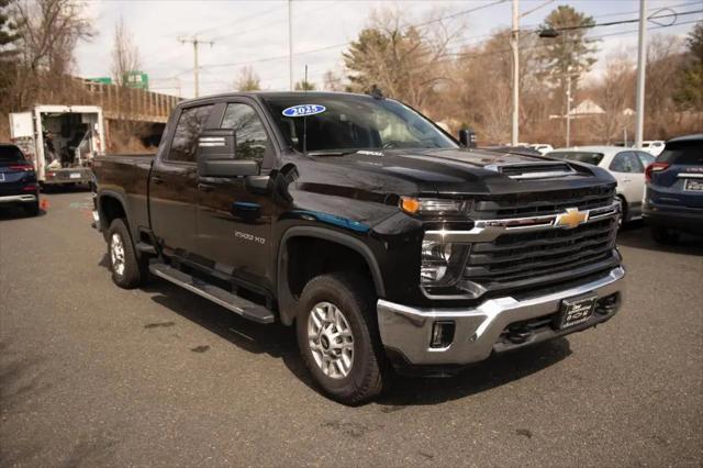 2025 Chevrolet Silverado 2500HD 4WD Crew Cab Standard Bed LT for sale in Manchester, CT