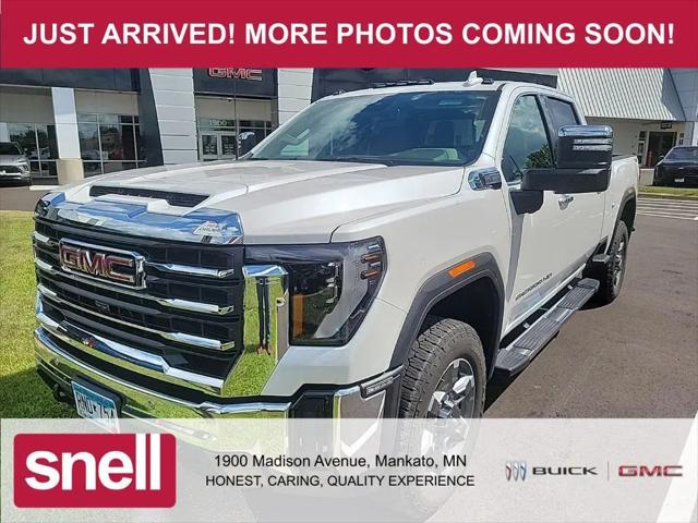 2025 GMC Sierra 2500HD 4WD Crew Cab Standard Bed SLT for sale in Mankato, MN
