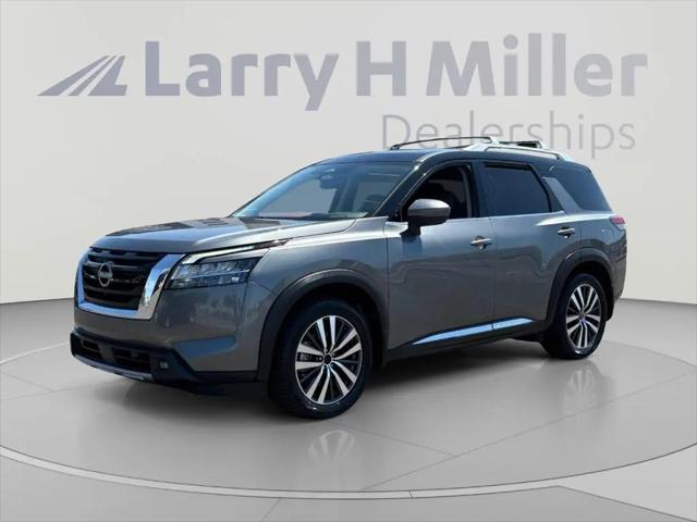 2022 Nissan Pathfinder Platinum 2WD for sale in Mesa, AZ