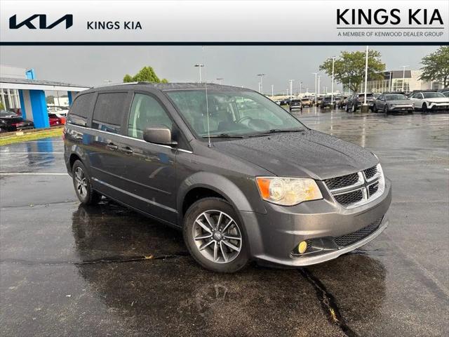 2017 Dodge Grand Caravan SXT for sale in Cin, OH