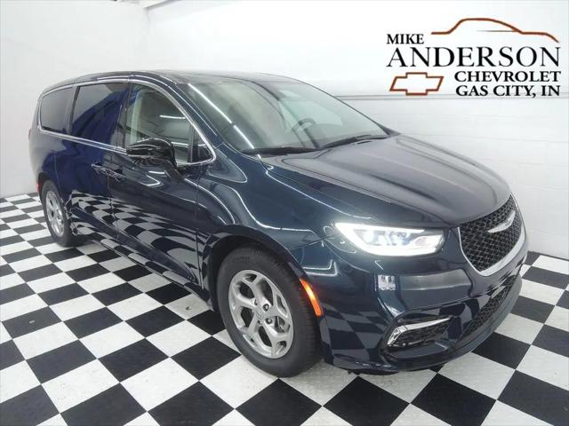 2024 Chrysler Pacifica Limited for sale in Gas City, IN