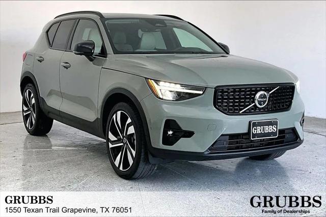2024 Volvo XC40 B5 Plus Dark Theme for sale in Grapevine, TX