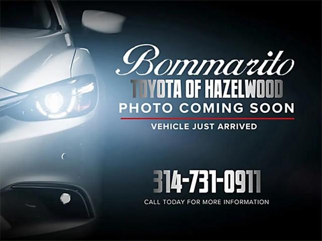 2020 Nissan 1500 SV Standard Roof V6 for sale in Hazelwood, MO
